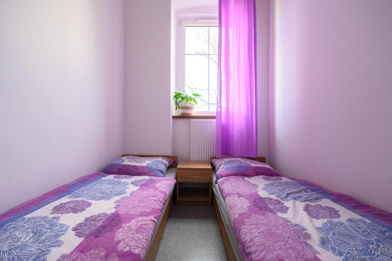 Mru Rooms Raciborz Bagian luar foto