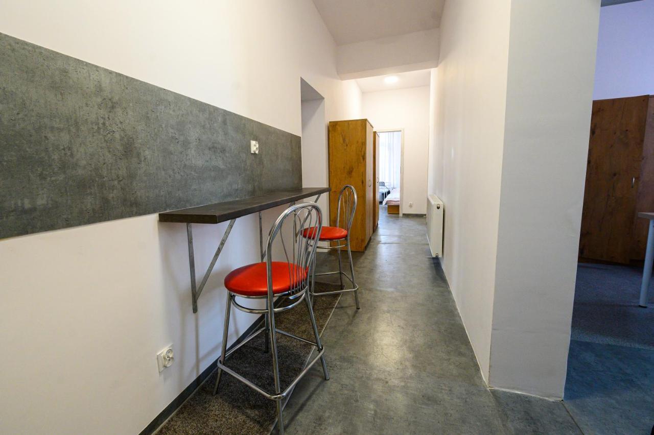 Mru Rooms Raciborz Bagian luar foto