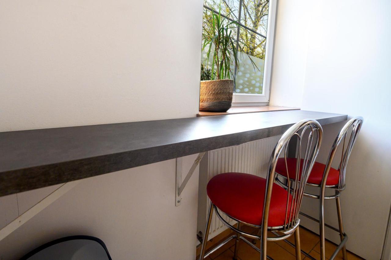 Mru Rooms Raciborz Bagian luar foto